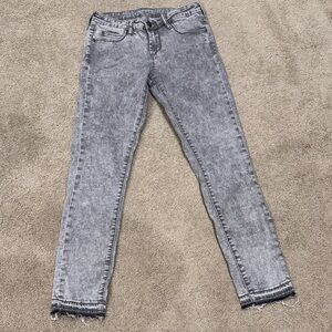 Stylish Gray Women's Jeans